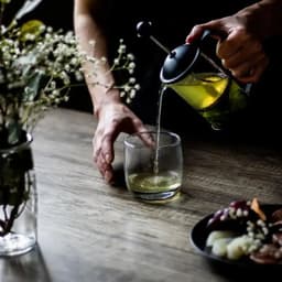 Green Tea: A Skincare Powerhouse Ingredient