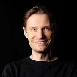 How a Seven-Time World Champion Reverse-Engineered Success by Fixing the Cognitive Distortions