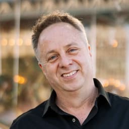 Building Risk-Taking Teams: Ben Swire