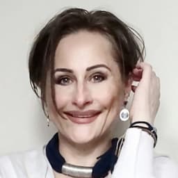 Why There is No Business Without a Strategy with Erin Andrea Craske - SG249