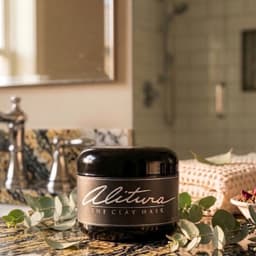 Episode 2183 - Alitura Skincare Founder on Healing and Natural Wellness