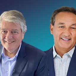 321 - Scott McCartney with Guest Co-Host Oscar Munoz