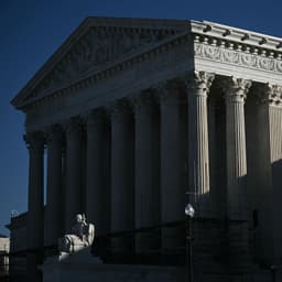 Supreme Court strikes down Trump's tariffs