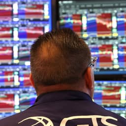 Labor market anxieties grow