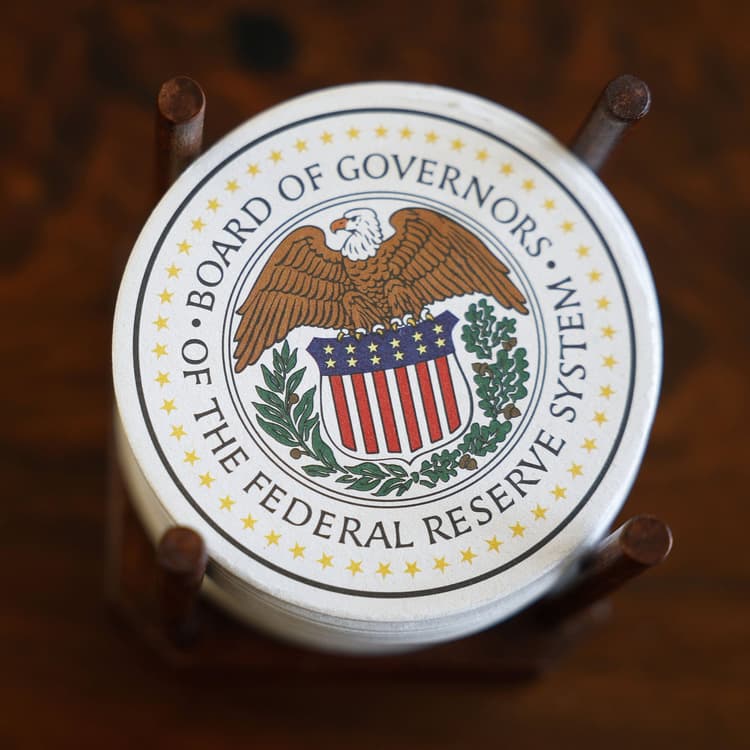 Does the Fed now have a "dueling mandate"?