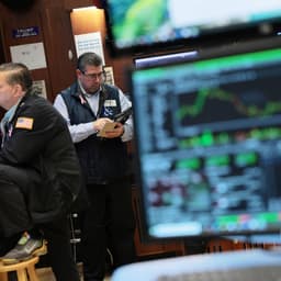 Spooked investors sink Big Tech stocks