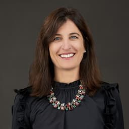 ExecMBA Podcast #404: Student Spotlight | Caroline Holt